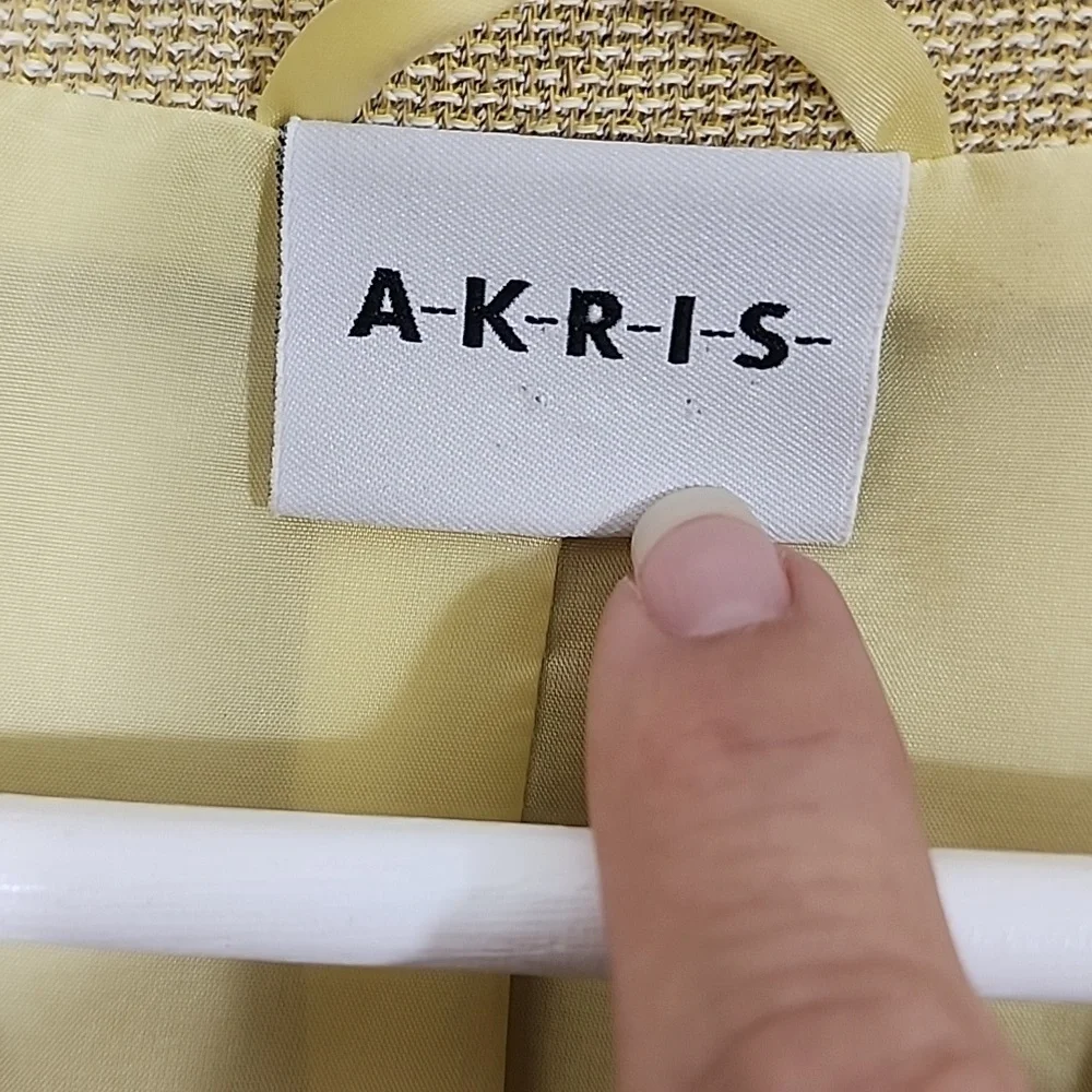 Akris Yellow Partial Wool Zip Up Office Attire Textured Blazer Size 4